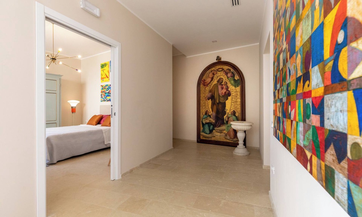 Noto Historic Centre Apartment | Suite Aurispa 143 SicilyMyHome