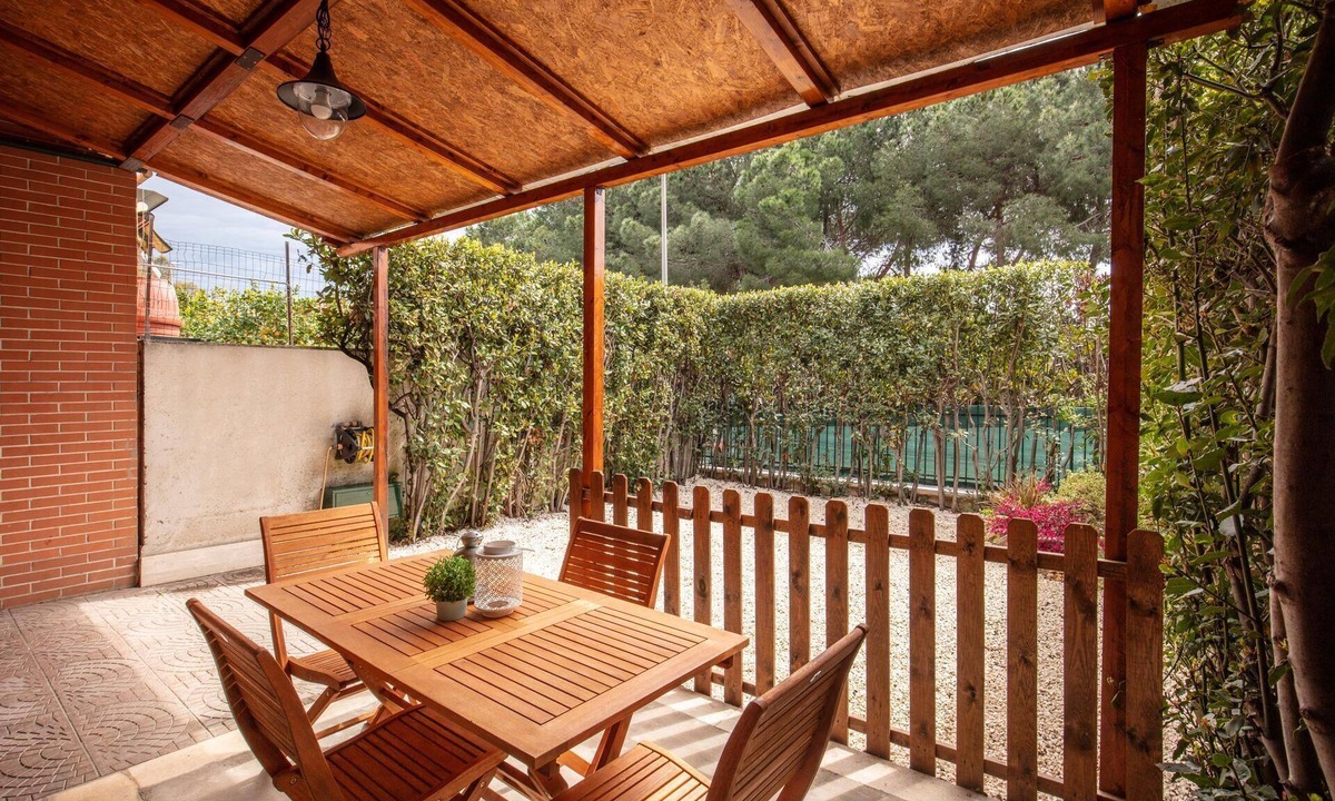 Zona XXXIII Acilia Sud House | Terraced house for rent in Rome for tourists and Digital Nomads