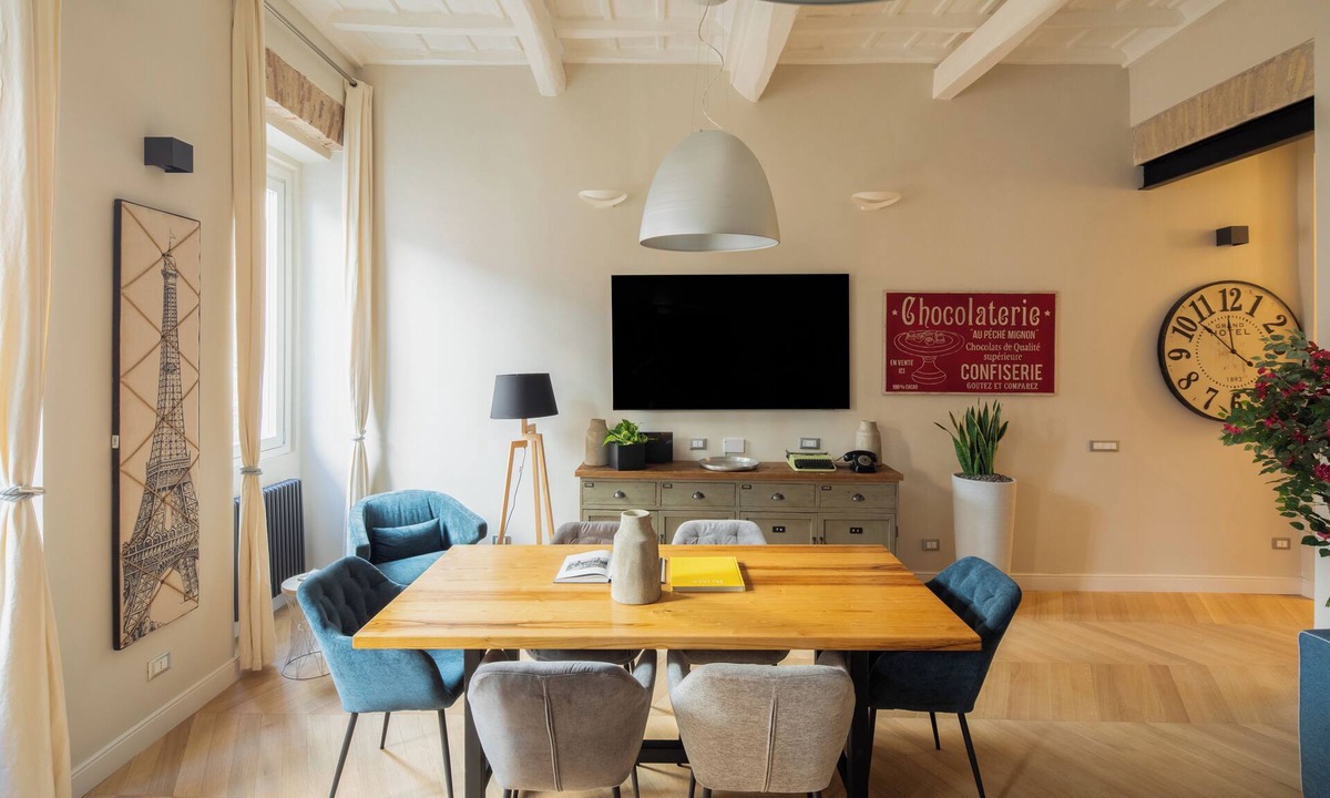 Rione III Colonna Apartment | THE BREAK - CAMPO MARZIO MAISON DELUXE