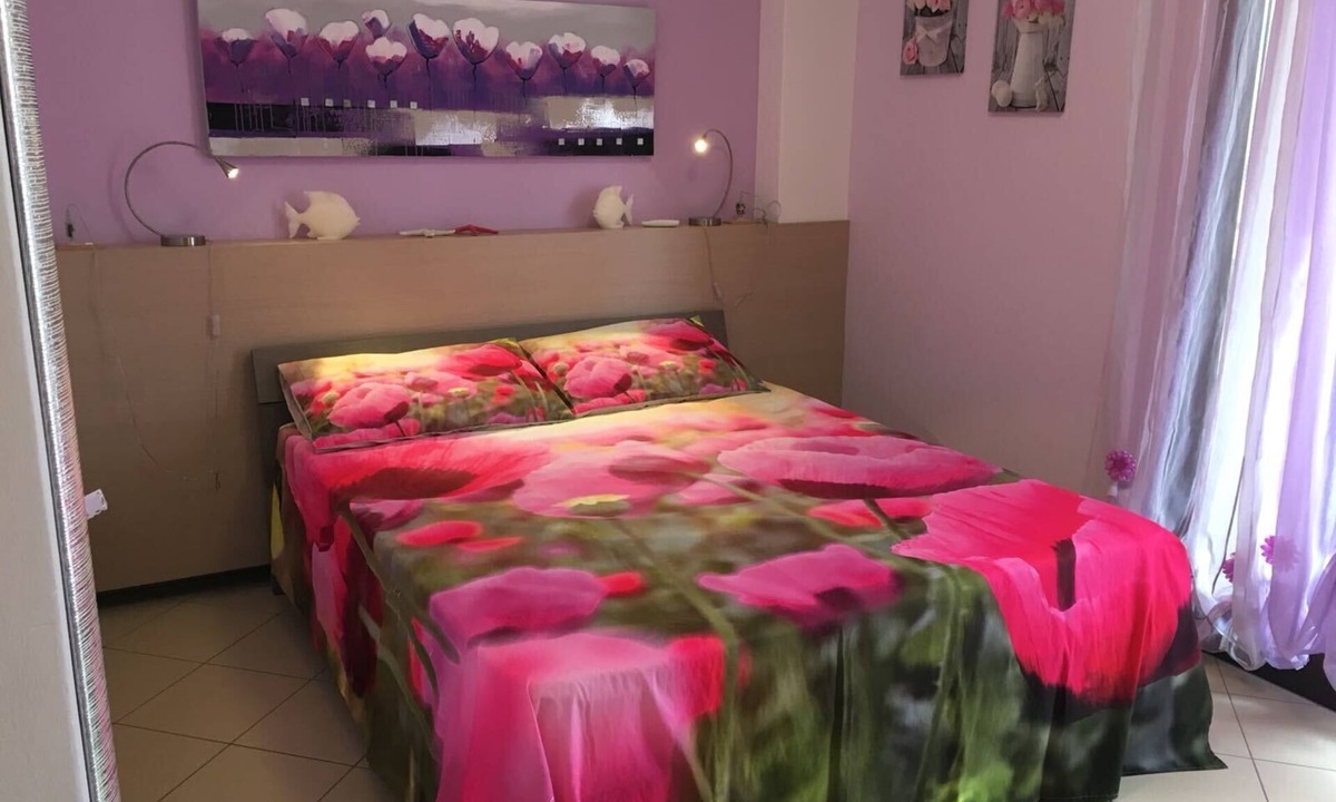 Castellammare del Golfo Apartment | Tulip Apartment WIFI FREE Rainbow Apartments. CIR 19081005C225345.