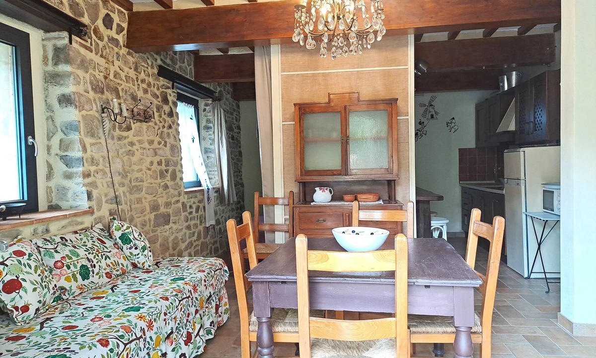 Massarosa Apartment | Typical rustico with garden, beautiful view, WiFi, air cond, washer, 12 km sea