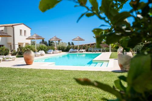 Avola Bed & Breakfast | Villa Carmiano b&b Luxury bedrooms in Avola in the province of Syracuse with room with swimming pool