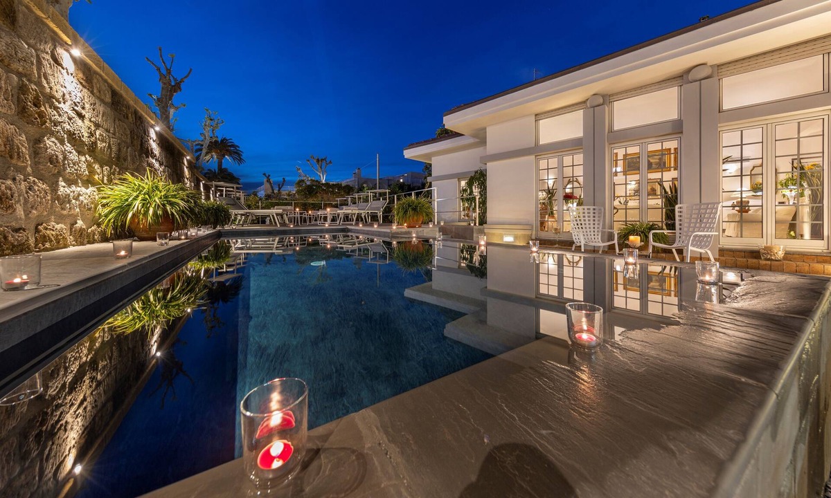 Sorrento City Centre Villa | Villa Lux with Swimming Pool