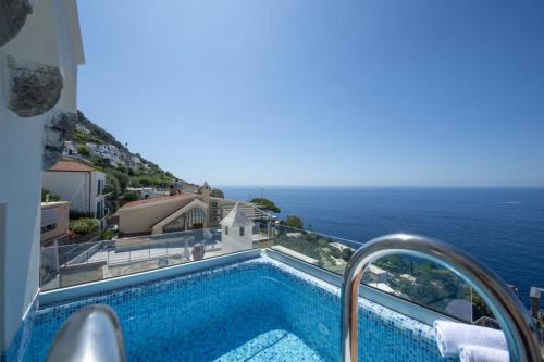 Quartiere XXIV Don Bosco Villa | Villa Torretta and Pool and Lift