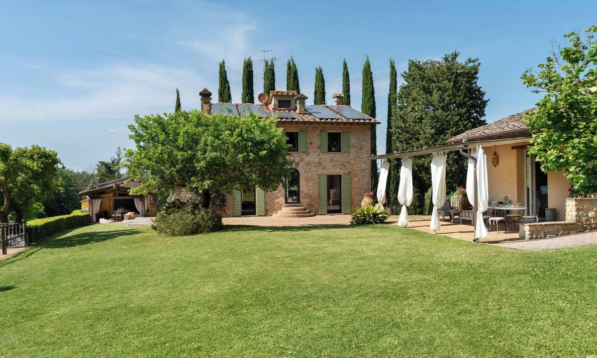 Gambassi Terme House | Villa with pool in the heart of Tuscany