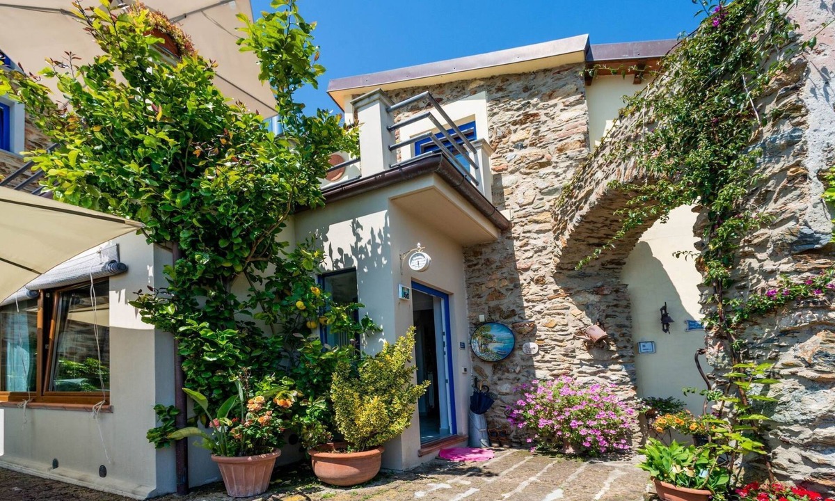 San Carlo Terme Apartment | Wohnung 'Seventh Heaven' mit Gemeinschaftspool by Interhome