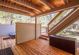 Spacious Home with A/C, Walk to Fort Rock Park, SHARC passes for 2022 - HOOD05 in Sunriver