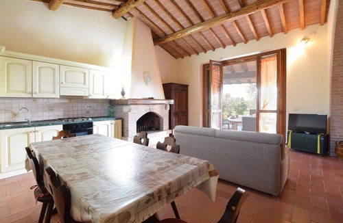 Magliano in Toscana House | 1 bedroom pet friendly home in Magliano in Toscana