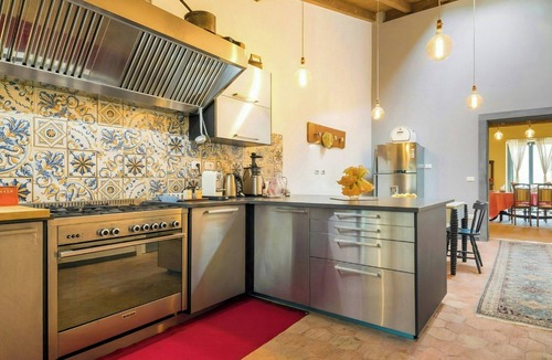 Aci Catena House | 1889 villa with citrus grove and Etna views