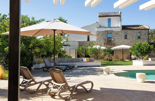 Racalmuto House | 18th century farmhouse in Racalmuto countryside