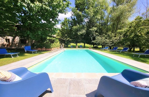 San Romano in Garfagnana Villa | 2 traditional cottages let together Private pool. Walk to river. Car charging!
