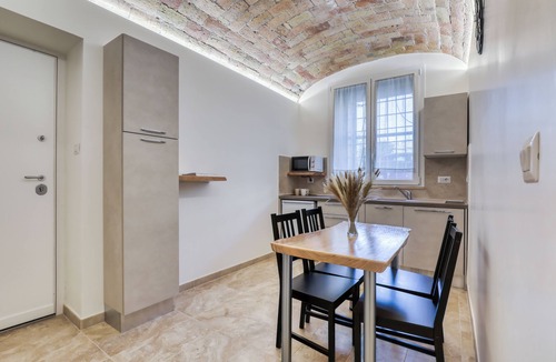Prenestino-Centocelle Apartment | A ROMARINE