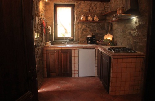 Tresana House | A sustainable and eco-friendly stone house near the Cinque Terre.