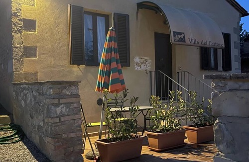 Castiglione d'Orcia House | A typical Tuscan country house