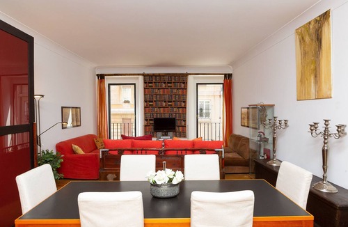 Rione XI Sant'Angelo Apartment | Amazing New Apartment Jewish Ghetto