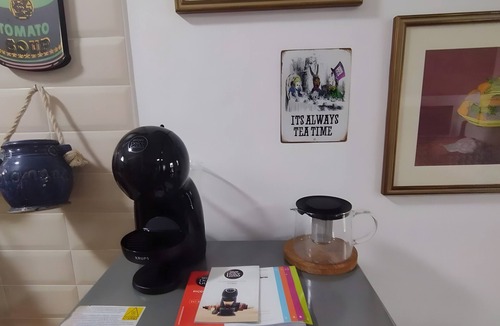 Sutri Apartment | Apartment 'Alice in Wonderland Sutri' with Shared Terrace, Wi-Fi and Air Conditioning