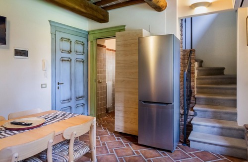 Campiglia Marittima Apartment | Apartment 'Borgo La Contessa - Guido' with Shared Pool, Wi-Fi and Air Conditioning