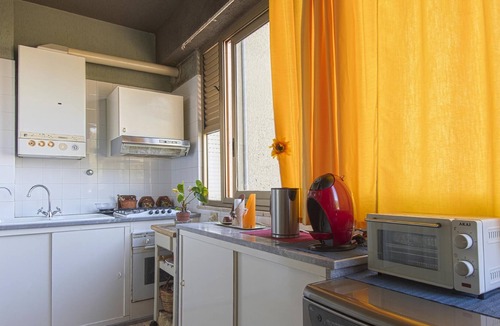 Paparella Apartment | Apartment Casa Vincenza with A/C, Balcony & Wi-Fi