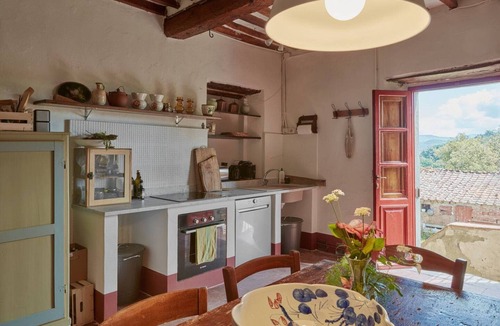 Vicopelago Apartment | Apartment 'Casale Toscano with Garden View' with Shared Garden, Wi-Fi and Air Conditioning