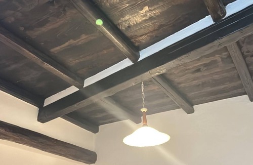 Cavallina Apartment | Apartment 'Da Valentino' with Air Conditioning