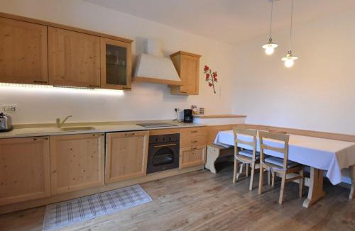 Pieve Vecchia Apartment | Apartment Elettra-2 by Interhome