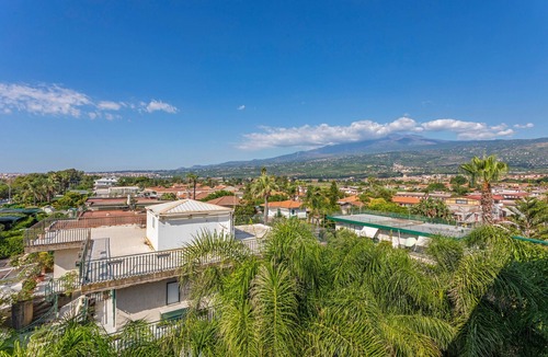 Fondachello Apartment | Apartment 'I Ciottoli Dello Ionio - Apt 15' with sea view, shared terrace and balcony