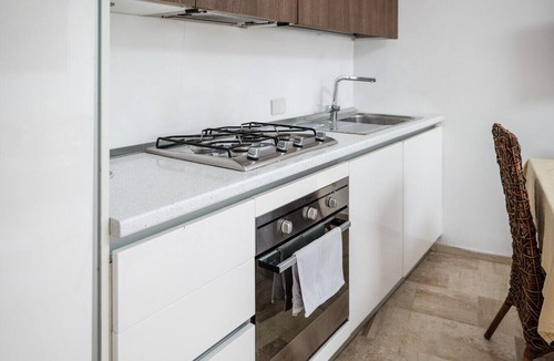 EUR Apartment | Apartment in a Villa with a Garden