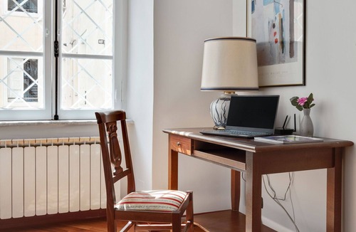 Vatican Apartment | Apartment in Rome with 4 bedrooms sleeps 8