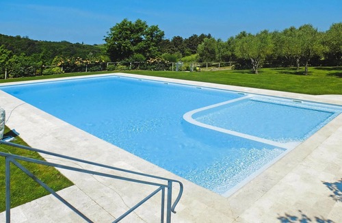 Gambassi Terme Apartment | Apartment in Tuscany with Pool & Golf
