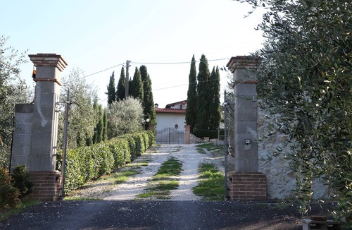 Serravalle Pistoiese House | Apartment in ancient villa with swimming pool: ideal for relaxing and visiting cities of art