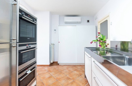 Rione VII Regola Apartment | Apartment located on the main floor of a historic building in the center of Rome