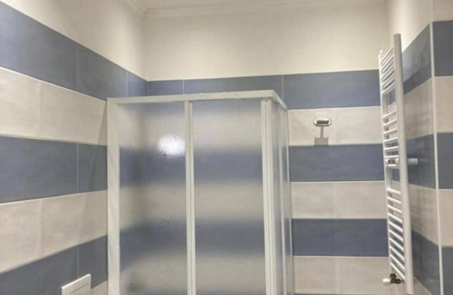 Torre del Greco Apartment | Apartment 'Lucy Casa Vacanze' with Private Terrace, Wi-Fi and Air Conditioning