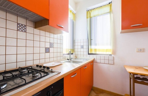 Gioiosa Marea Apartment | Apartment 'Mandorlo' with Sea View, Private Terrace and Wi-Fi