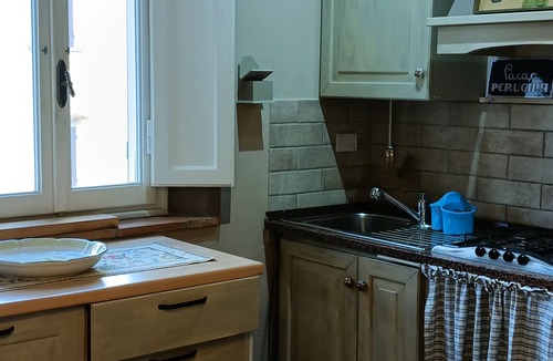 Quarrata Apartment | Apartment nestled in the Tuscan countryside suitable for families