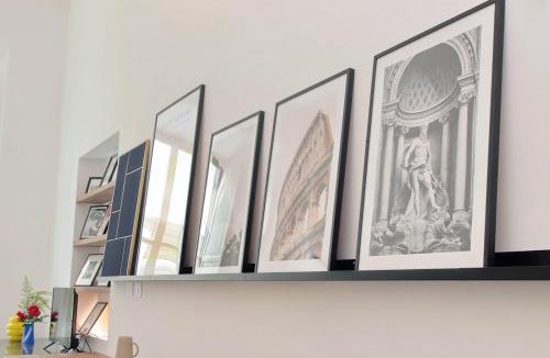 Rione III Colonna Apartment | Apartment Place Art by Luxury Getaways