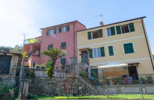 San Massimo Apartment | Apartment Wohnung im zweiten Stock mit Parkplatz und Garten by Interhome
