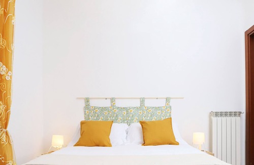 Chiaia Apartment | Appartamento con giardino a Mergellina by Wonderful Italy