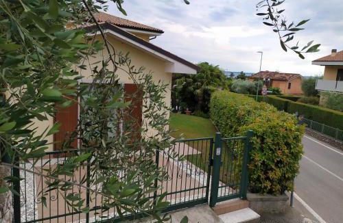 Cisano Apartment | Appartamento con giardino a Cisano di Bardolino