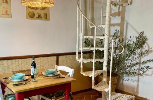 Palaia Apartment | Appartamento con terrazza privata e giardino vicino a Pisa e Firenze