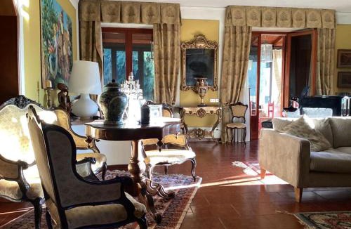 Mologno Villa | Appartamento di lusso in Villa Riccardo Barga