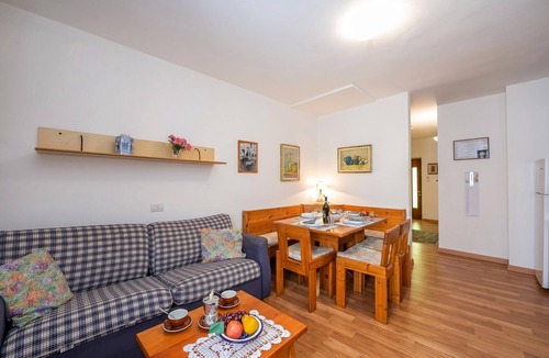 Torbole sul Garda Apartment | Appartamento Miorelli 2 - Apartment for 4, Torbole sul Garda, Italy