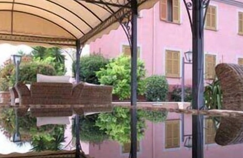 Tuscolano Hotel | Arco di Travertino