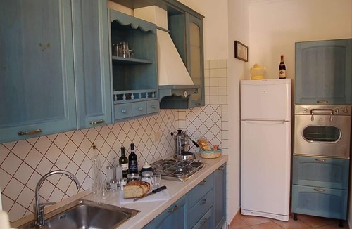 Aurelio Apartment | At Few Steps from Vatican City with Garden and Private Parking