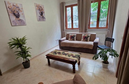 Cascia Apartment | B&B Il Tralcio