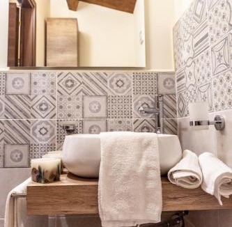 Sora Bed & Breakfast | B&B Piazza Noua 1831