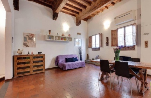 San Frediano Apartment | Barbara Loft