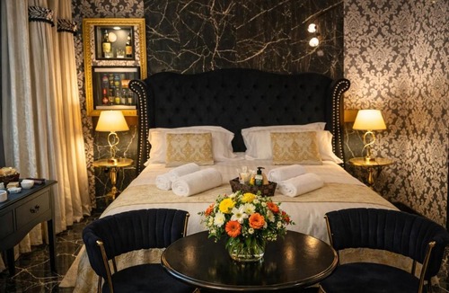 Rione II Trevi House | Barberini Dream