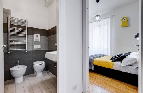 Rione VII Regola Apartment | BDC - The Bridge 5BDR & 4Bath!