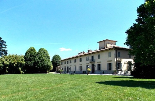 Scarperia Villa | Beautiful apartment in villa for 2 guests with pool, WIFI, TV and panoramic view