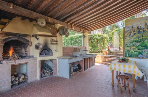 Moncioni House | Beautiful home in Moncioni with private swimming pool, can be inside or outside